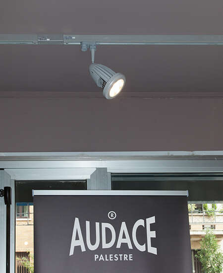 Palestra Audace Illuminazione LED Relco 18